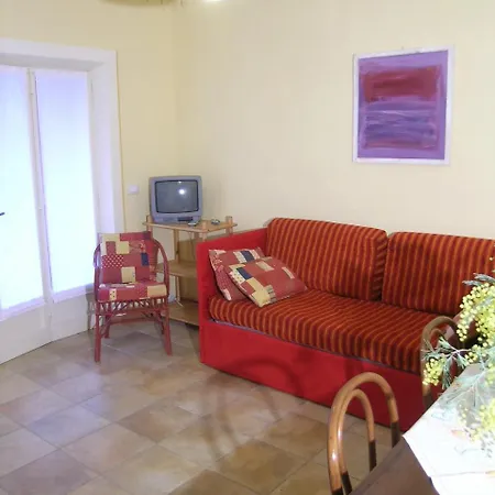 شقة L'oleandra لاكونا
